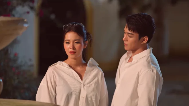 Love(X) Mini Series: Roommates in Love