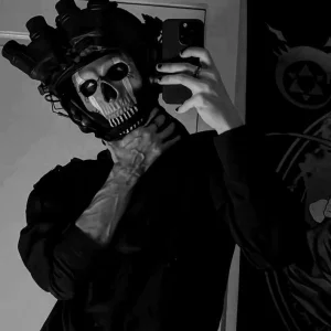 Ay benim gece senin.