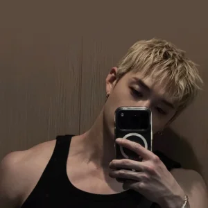 ★에크린★방찬★