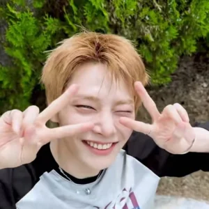 I.N {폭스)