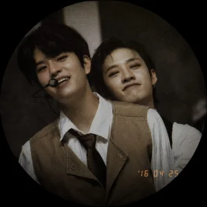 ⋆₊˚✩StarryChanMin ⭐₊˚⊹⋆